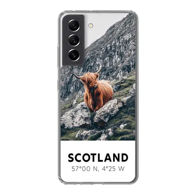 Produktbild von MuchoWow® Handyhülle Schutzhülle Hülle für Samsung Galaxy S21 FE Schottland - Schottische Highlander - Berge Silikon Softcase Handy Hülle - Mobiltelefonhülle