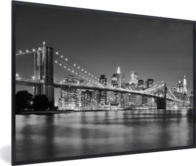 Produktbild von MuchoWow® Gerahmtes Poster New York - Brücke - Brooklyn - Schwarz und weiß - Architektur 30x20 cm - Poster mit Schwarzem Bilderrahmen Wandposter Rahmen Foto Bilder - Kunstdruck - Bild-Poster