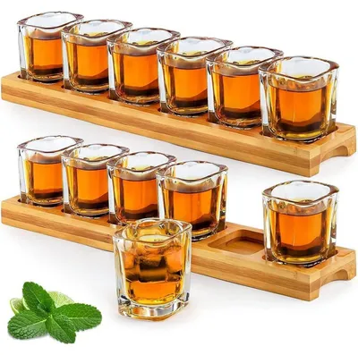 Immagine prodotto di Set di bicchieri per liquori da 60 ml, confezione da 12, con supporto in legno, in cristallo, adatti per whisky, vodka e rum