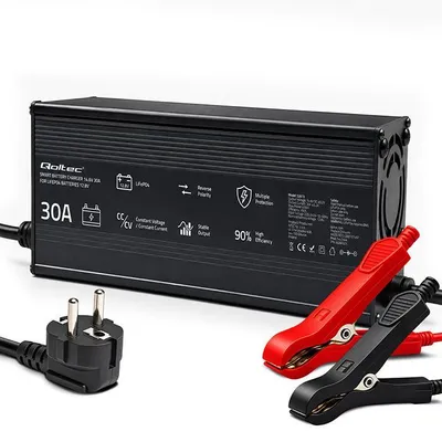 Productafbeelding van Qoltec oplader voor LiFePO4-batterijen, 12V, 30A, met een vermogensfactor van 0,9