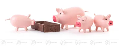 Productafbeelding van Miniatuur varkensfamilie (5 stuks). Hoogte ongeveer 2,5 cm. Nieuw