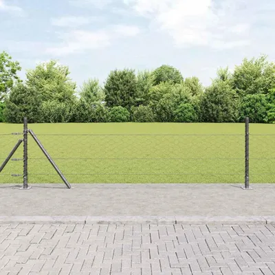 Zdjęcie produktu dla Maison Exclusive - Sześciokątny płot z betonowym fundamentem, wymiary 50 x 0,5 m, stal pokryta PVC