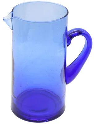 Produktbild von Mundgeblasene 1 Liter Glaskaraffe mit Henkel und Ausgussnase (H 19 cm, Ø 9 cm)