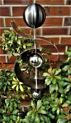 Produktbild von Skulptur Jupiter schwarz matt gebürstet Kugel Edelstahl 100 cm Beetstecker Gartenstecker Rosenkugel