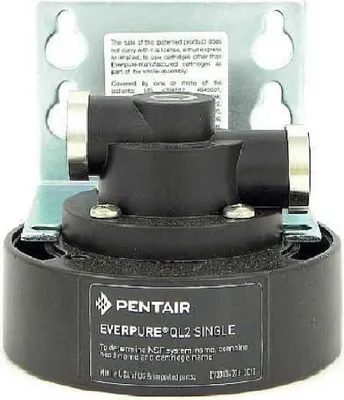 Produktbild von Everpure Filterkopf QL2 Gewinde Anschlüsse 3/8" (9,525 mm) EV9272-00