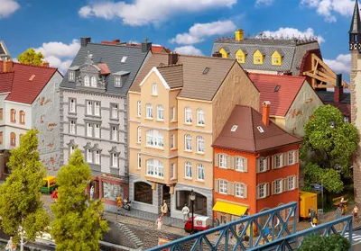 Produktbild von Faller Stadthaus mit Schuhladen 130706
