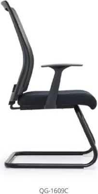 Produktbild von Stuhl aus Stoff mit Edelstahl in modernem Design