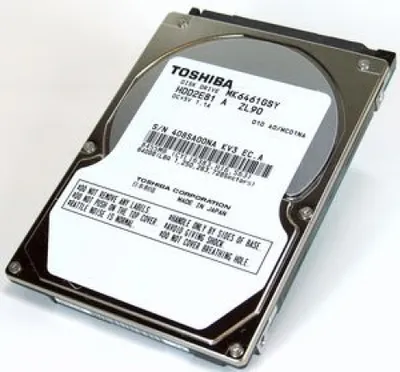 Immagine prodotto di Disco rigido Toshiba da 2,5" - Capacità di archiviazione 250 GB - SATA - 5400 giri/min - Buffer da 8 MB