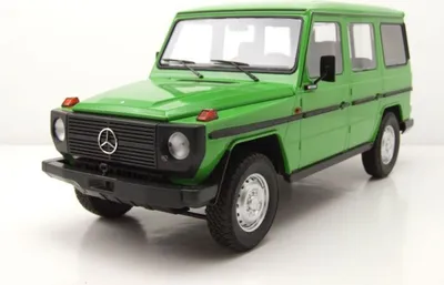 Zdjęcie produktu dla Mercedes-Benz G-Model (LWB) 1980 - 1:18 - Minichamps