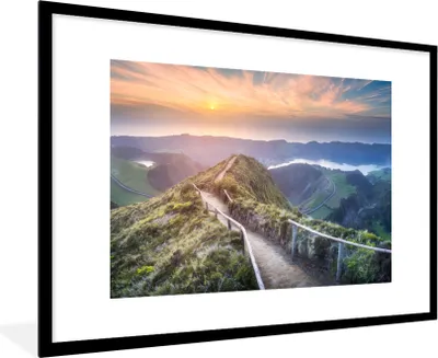 Produktbild von MuchoWow® Gerahmtes Poster Berge - Sonne - Natur 90x60 cm - Poster mit Schwarzem Bilderrahmen Wandposter Rahmen Foto Bilder - Wanddekoration - Fotos