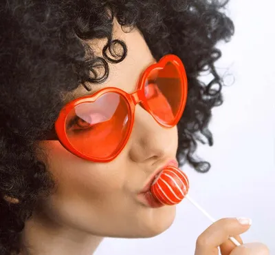 Produktbild von PartyDeco Brille Herzen, rot, Karnevalskostüm-Brille, Erwachsener, Uni, Rot, 130 mm, 140 mm