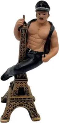 Produktbild von Mann beim Poledance auf Eiffelturm