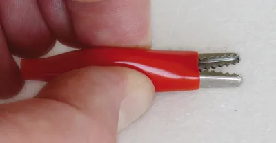 Produktbild von Krokoklemme mini rot 10 Stück BLANKO