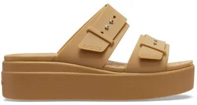 Produktbild von Crocs Damen Brooklyn Buckle Low Wedge Sandal, Umbra, 38 EU, Umber, 37/38 EU