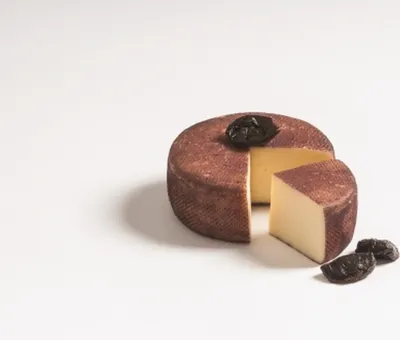Produktbild von Prunot Käse mit Zwetschkenmost DEGUST ca. 450 gr.