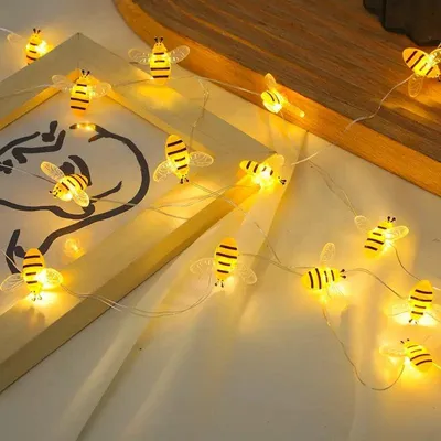 30 LED Bienen-Lichterkette, 3 m, batteriebetrieben, warmweiß