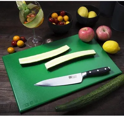 Immagine prodotto di Piastra da taglio verde ad alta densità 12x450x300 mm per la cucina