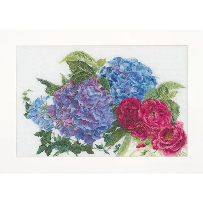 Zdjęcie produktu dla Zestaw do haftu krzyżykowego Thea Gouverneur "Hortensja i róża Aida", wzór liczony, 46x30cm