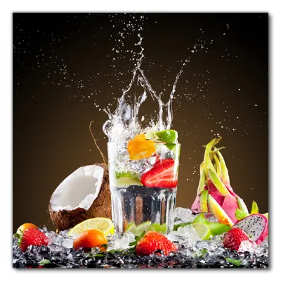 Produktbild von Wallario selbstklebende Möbelfolie/ Tischdecke für Innen und Außen, Größe: 90 x 90 cm - Tropische Früchte in einem erfrischenden Drink