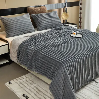 Produktbild von Kuscheldecke Flauschig Decke Fleecedecke – Weiche Warme Grobe Korddecke Gemütlicher Überwurf Für Bett und Couch, Dunkelgrau, 180 x 230 cm