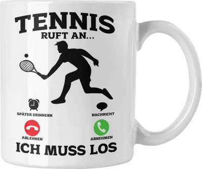 Produktbild von Trendation - Tennis Tasse Geschenk Lustige Tasse Tennisfans - Geschenkidee Tennisspieler Ruft An (Weiß)