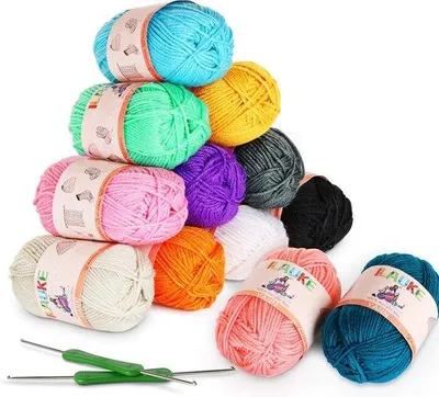 Produktbild von Famanu Acrylwolle 12 Farben x 50g - Babywolle flauschig mit 2 Häkelnadeln