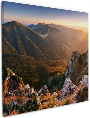 Produktbild von Wallario Premium Leinwandbild Berglandschaft mit Sonnenuntergang in der Slowakei in Größe 50 x 50 cm