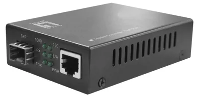 Produktbild von LevelOne Gigabit RJ45 zu SFP Mediakonverter, PoE PSE