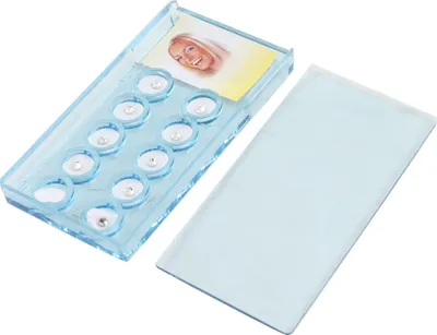 Obrázek produktu pro 10 kusů 2 mm zubních krystalových ozdob pro zuby, zubní šperky, dekorace, bílé, s krabičkou.