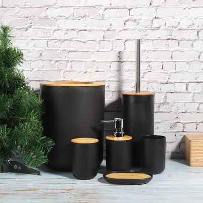 Productafbeelding van Badkameraccessoireset, 6-delig - Zeepdispenser - Tandenborstelhouders - Vuilnisbakje - Toiletborstelhanger - Duurzaam PP en bamboe - Badkamer set