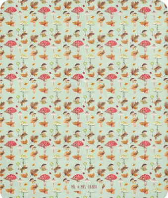 Produktbild von Mr. & Mrs. Panda Kuscheldecke Herbst Pilze 130 x 155 cm - Grün - Geschenk, Plaid, Herbstwald, Tagesdecke, Decke, Schmetterlings Muster, Wald, Wärmedecke, Pilz, Heimdecke