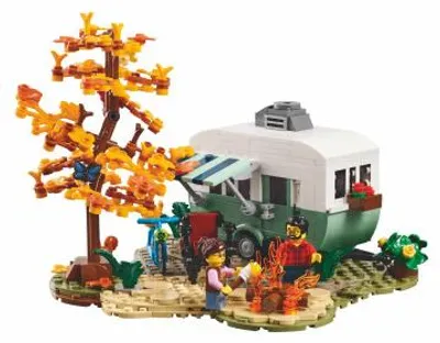 Produktbild von LEGO Bricklink 910041 Abenteuer Camping | Camping-Set mit Wohnwagen, Minifiguren & Zubehör