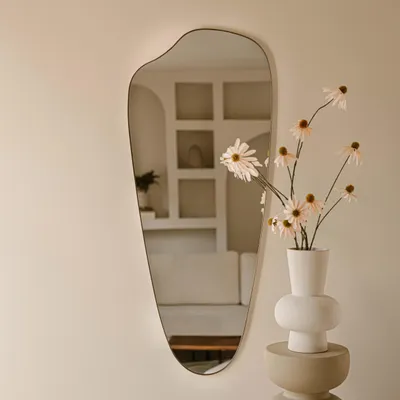 Produktbild von Indore Home - Spiegel Ollie - Organische Form - Bronze - 120cm x 50cm
