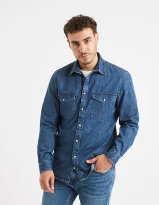 Produktbild von Celio Herren Denim Hemd Modell Varevient mit klassischem Kragen und Pattentaschen Größe S