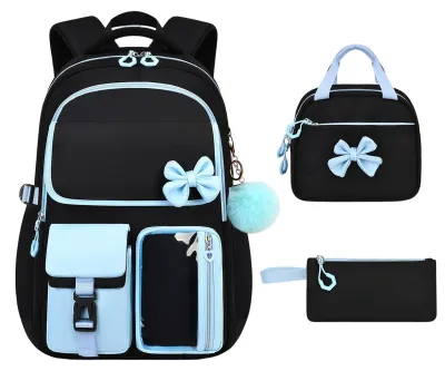 Image de Sac à dos pour filles, comprenant une trousse et une boîte à lunch
