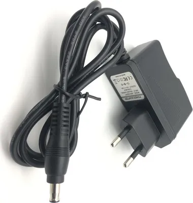 Obrázok produktu pre Nabíjací adaptér kompatibilný so zástrčkou EÚ pre rádio MAKITA DMR107