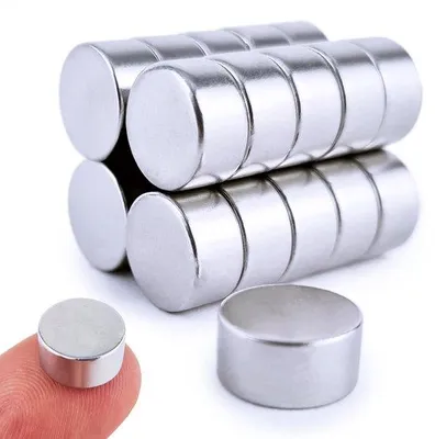 Produktbild von Starke Neodymiummagnete 10x5mm für Kühlschrank und Pinnwand