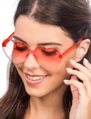 Immagine prodotto di Occhiali a cuore con lenti colorate rosse per adulti - taglia unica