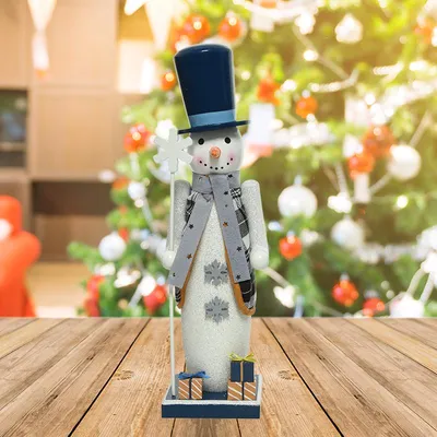 Produktbild von Hölzerne Schneemann mit Schneeflocke und Geschenke - 38CM