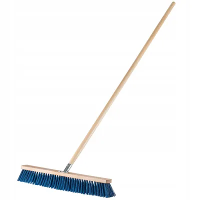 Produktbild von KADAX Besen "Froson", Straßenbesen mit langem Stiel, breiter Besen aus Nylon, 60 cm