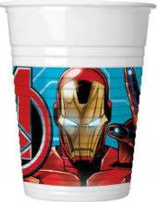 Zdjęcie produktu dla Kubeczki plastikowe Mighty Avengers- 200ml 8 szt.