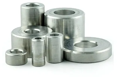Produktbild von M8 Distanzhülsen aus Aluminium - Außendurchmesser: 24 mm; Innendurchmesser: 9 mm; Länge: 30 mm - (5 Stück) Abstandshalter