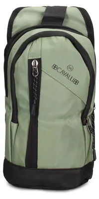 Image de Sacoche pour homme B Cavalli, en simili cuir noir, avec bandoulière réglable et fermeture éclair. Modèle : Black B UNICA, dimensions : 17x7x36 cm