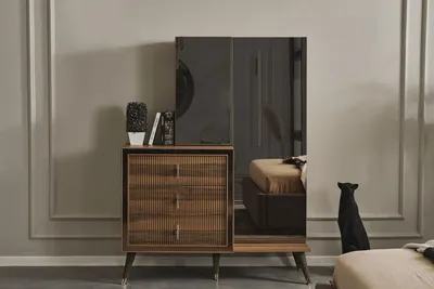 Immagine prodotto di Cassettiera marrone con specchio Set in legno a 3 ante