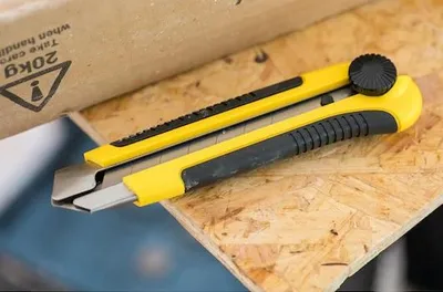Image de Cutter bimatière 25mm - STANLEY - 0-10-425