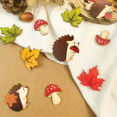 Productafbeelding van Tafeldecoratie: confetti, esdoornbladeren, paddenstoelen, 70 stuks, herfstdecoratie