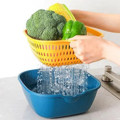 Obrázok produktu pre Sada kuchynských sít a misiek Unyqoos® – 6 kusov: 3 sitá na odkvapkanie + 3 misky, vyrobené z potravinárskeho PP plastu, bez BPA (rozmery: 24×24×9,9 / 21×21×8,3 / 18×18×7,1 cm)
