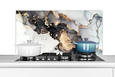 Obrázek produktu pro KitchenYeah® Splashback kitchen - Kuchyňský splashback - Ochrana stěny sporáku a dřezu - Mramor - Černá - Bílá - Zlatá - - Abstraktní 100x50 - Alu-Dibond (alternativa ke skleněnému splashbacku) - Hitz