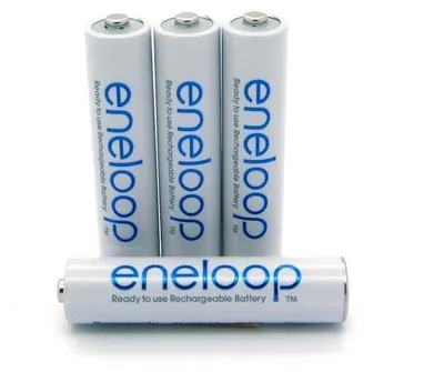 Produktbild von 4 x Sanyo Panasonic Eneloop AAA Micro weiß
