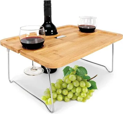 Produktbild von Famanu Campingtisch mit Weinglashalter - 100% Bambus